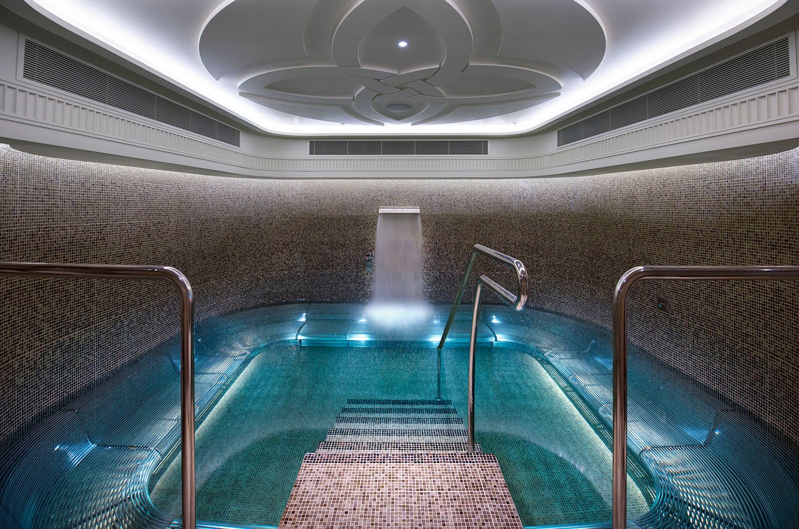 pool spa